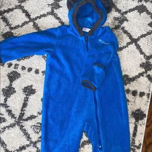Columbia jacket bodysuit size 18 months